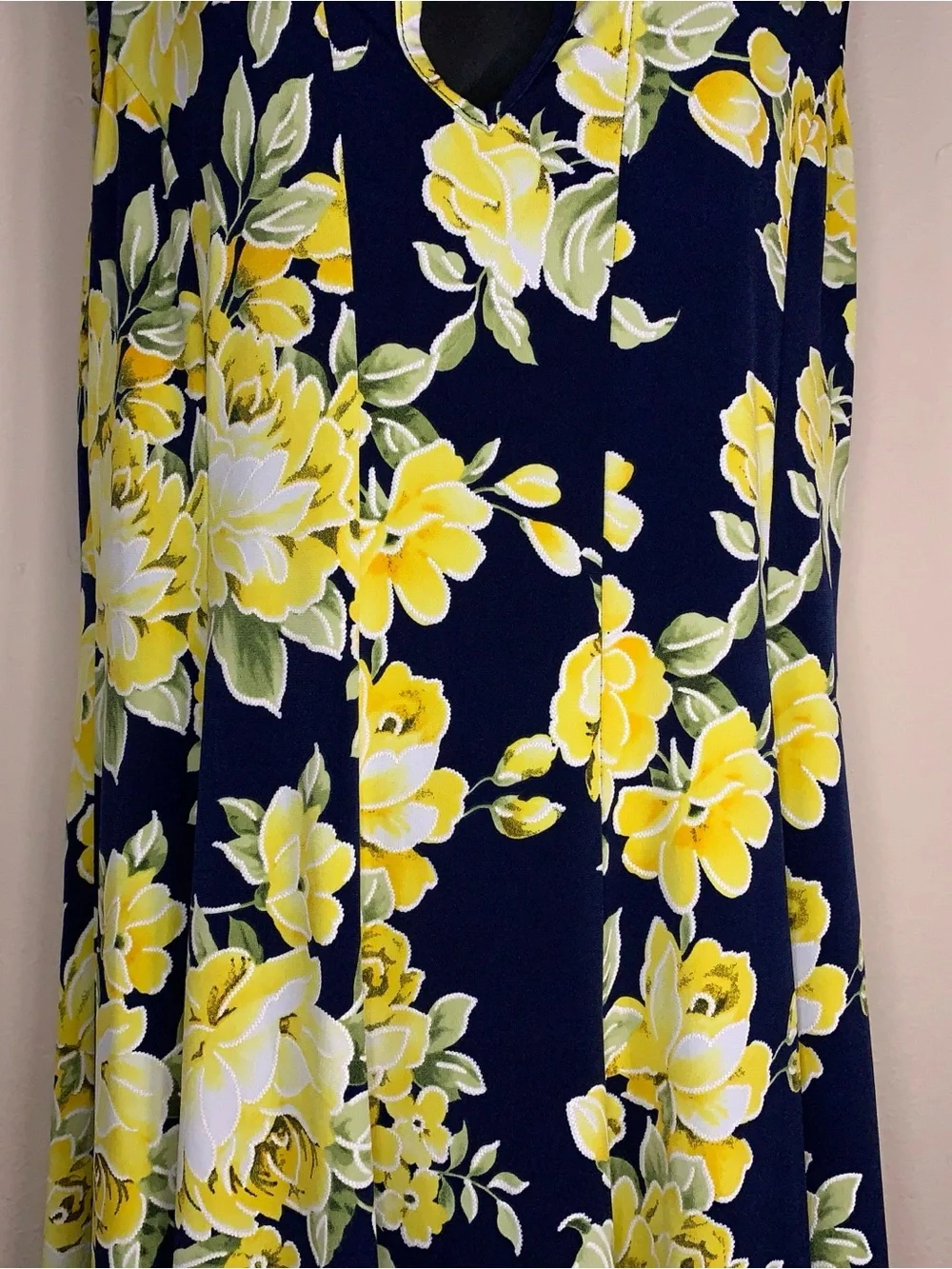 Large Sami And Jo Black Yellow Floral Sleeveless Dress Stretch Scoop Neckline